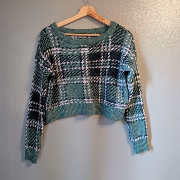 Abercrombie & Fitch Sweaters - Abercrombie & Fitch Green Plaid Pullover Cropped Sweater Size XS